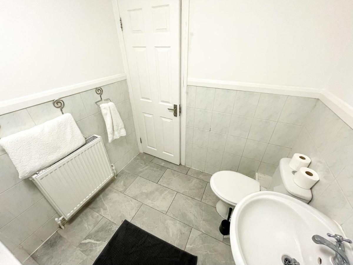 134 Kilburn Road Apartment Londen Buitenkant foto
